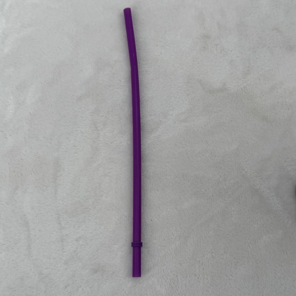 Starbucks 2023 ASL Venti 24oz Tumbler Artist Yiqiao Wang American Sign Language - Picture 8 of 8